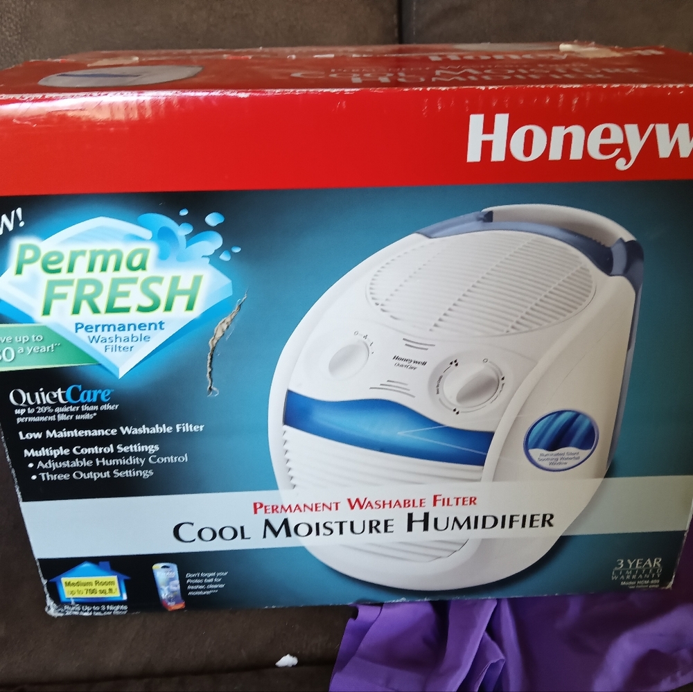 Honeywell White Cool Moisture Humidifier